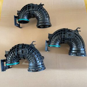 05E145641C (进气支管接头)）