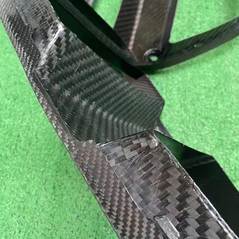 21～新款宝马M3/G80/M4/G82/G83 改装Vorsteiner款干碳纤维中网 M3/M4 V款干碳中网