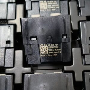 11G 035 954 双USB接口带集成式变压器 适用于大众ID4 ID6