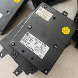 1K8 035 730 D 接口和适用于大众 高尔夫 product image