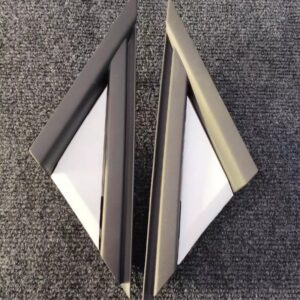 14A 853 271  14A 853 272  挡板适用于大众ID7