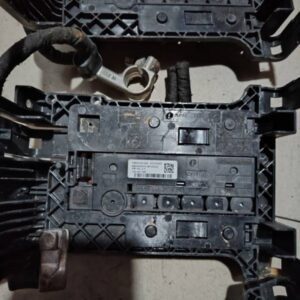 1EA937548 保险丝盒适用于大众ID4