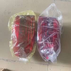 5N0 945 095Q  5N0 945 096Q 大灯适用于大众途欢