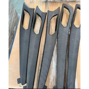 4CG 867 419 B  车门板饰条适用于奥迪Q6