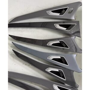 89D 959 517 89D 959 518 车门装饰条适用于奥迪Q5e tron