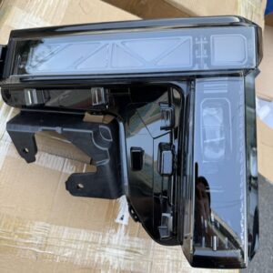 605000919AA  右前大灯-低配 适用于奇瑞 ICAR 03